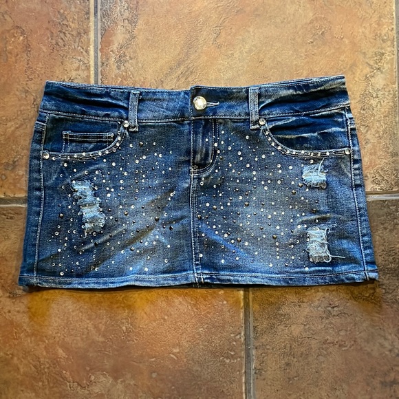 Wallflower Embellished Denim Mini Skirt Size 7 - Picture 1 of 6